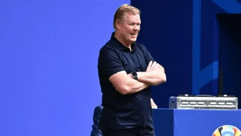 东契奇以32分领跑NBA得分榜（2025年02月23日）