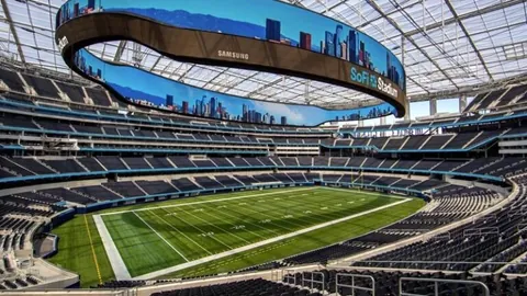 胡梅尔斯红牌导致罗马十人应战 毕巴提前告别赛事